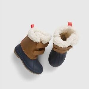 Gap Toddler Sherpa Snow Boots